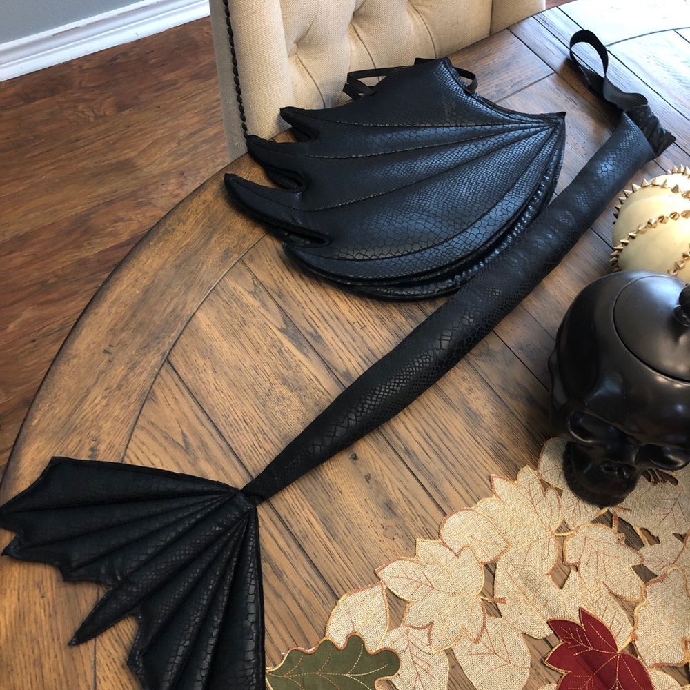 Kids Dragon Costume Pieces- Toothless